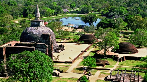 sri lanka polonnaruwa-min